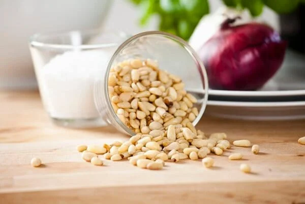 Кедрово масло. Ползи за Вашето здраве!